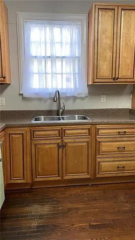 425 Rio Vista Ave — Photo 3