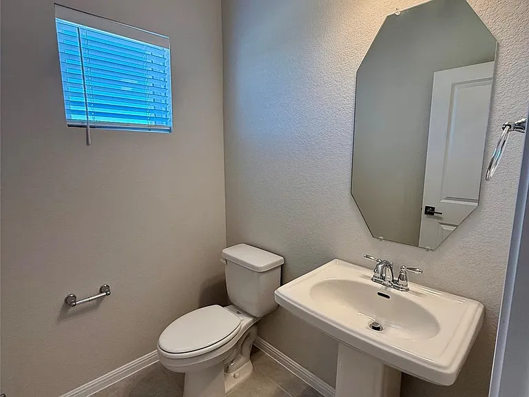 3017 Settlement Dr #18 — Photo 32