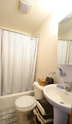 Rented by Bold New York | media 41