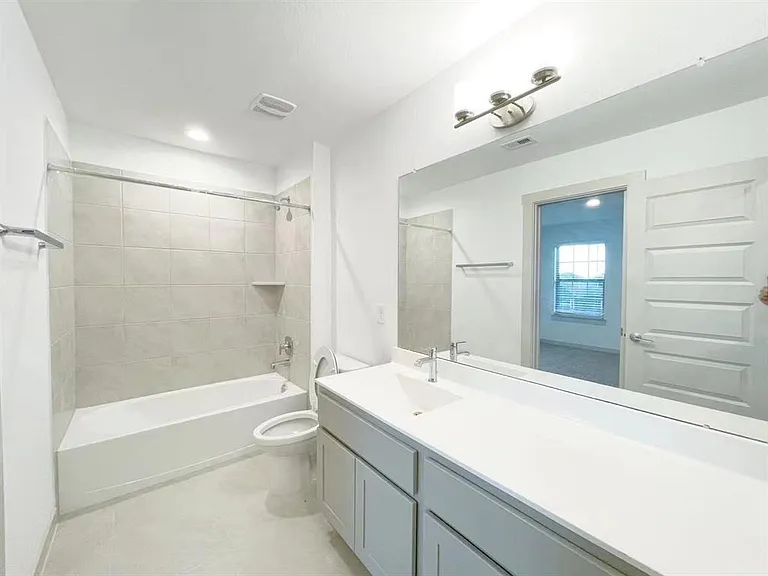 28303 Hazel Trl — Photo 12