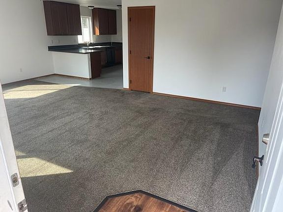 2nd image of 1610 S 16th St #1