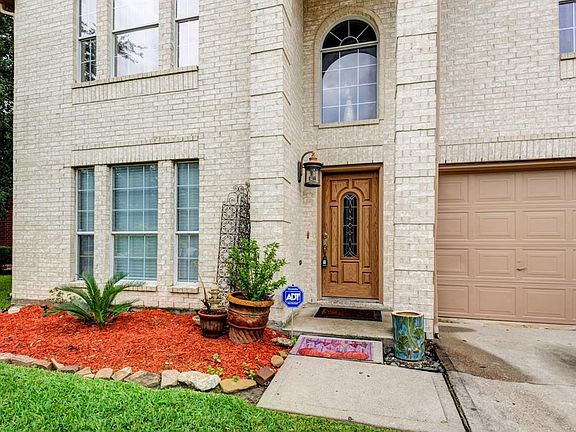 4th image of 12011 Ballardvale Ln