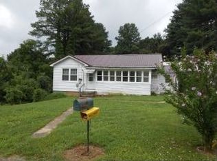 322 Winegar Mill Rd, Gate City, VA 24251