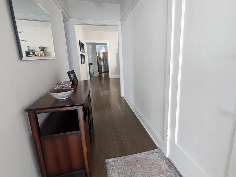 1458 W Belle Plaine Ave — Photo 25