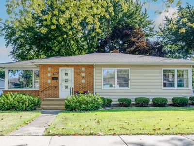 2709 Thayer Dr, Saint Joseph, MI, 49085