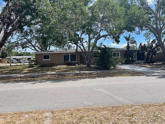 2nd image of 1517 Banyan Dr