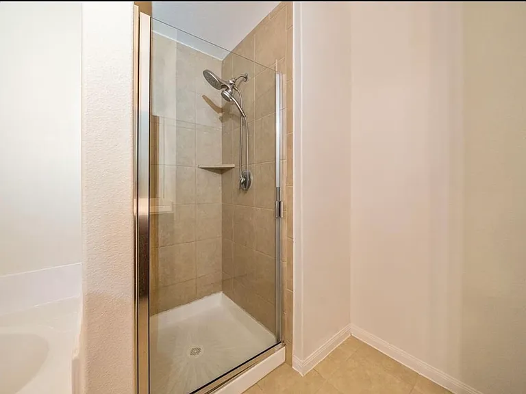 9439 Grand Spark Dr — Photo 14