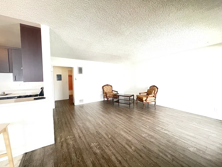 1544 N Fuller Ave #7B — Photo 12