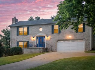 203 Cawood Ct, Richmond, KY 40475