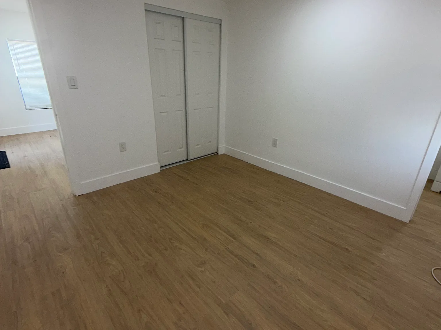1 bed, $1,300 — Photo 4