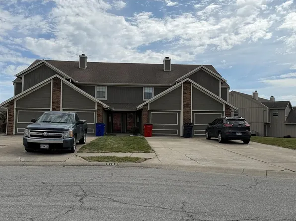 518 NE 6th St APT B, Blue Springs, MO 64014