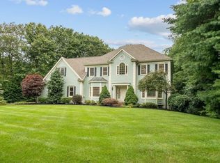 18 Boyden Rd, Medfield, MA 02052