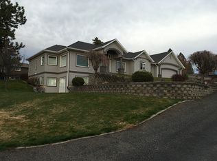 827 E Southview Ave, Colfax, WA 99111