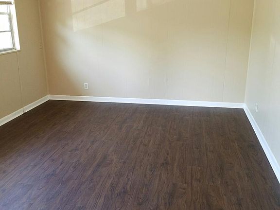 4th image of 2428 Belvedere Ave APT 10