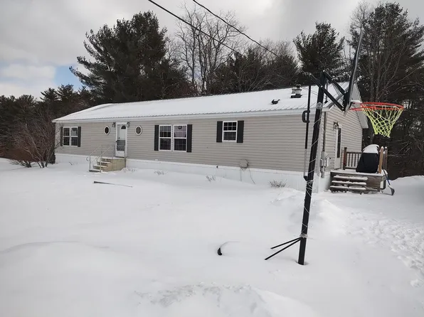 768 Townhouse Rd, Whitefield, ME 04353