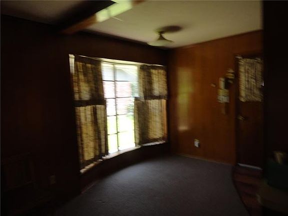 4th image of 716 Thompson Dr