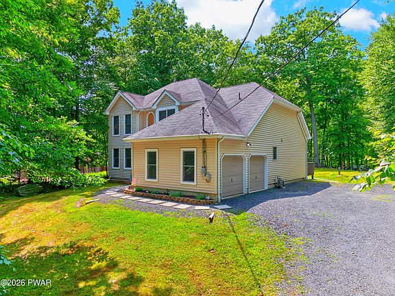 2nd image of 195 Aspen Dr