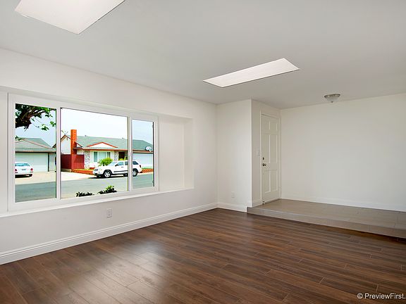 4th image of 4039 Debbyann Pl