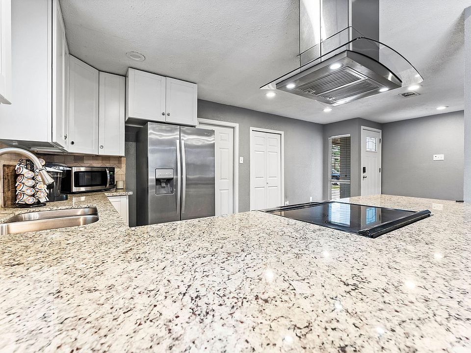 1st image of 23135 Birnam Wood Blvd