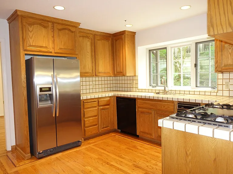 455 Old Oak Ct — Photo 5
