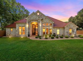 241 W Chapman Rd, Hewitt, TX 76643