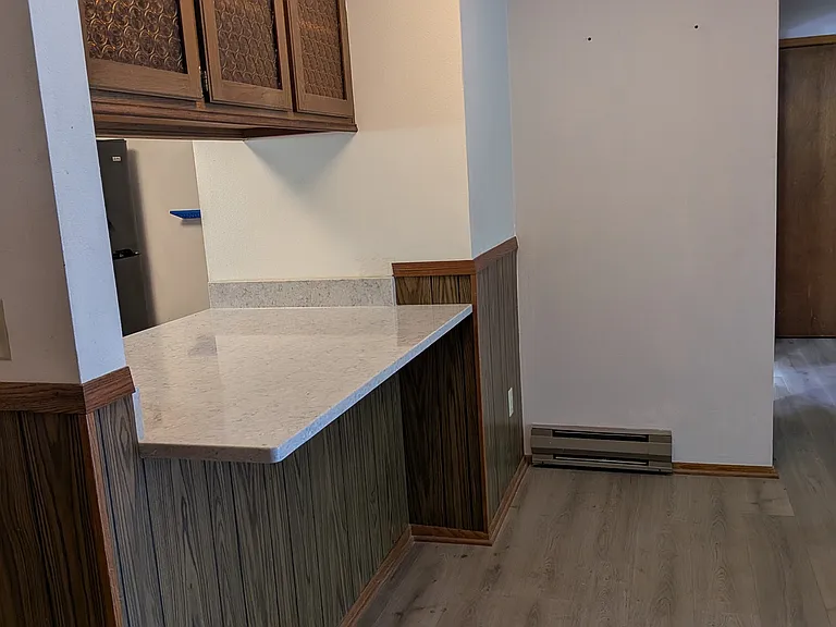 dinning area free from decoration