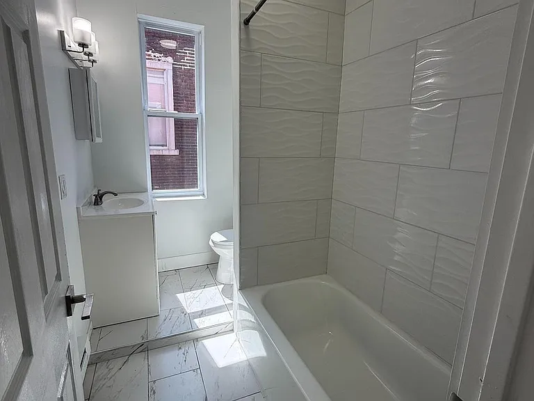 5503 W Girard Ave #3 — Photo 12