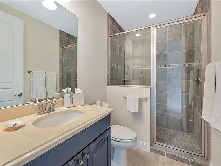 2543 Marquesa Royale Ln #Penthouse 301 — Photo 36