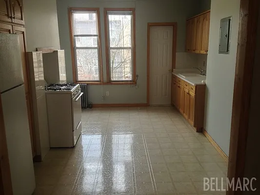 Rented by Bellmarc Realty | media 13