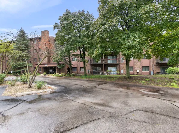 14621 Greenwood Rd APT 107, Dolton, IL 60419