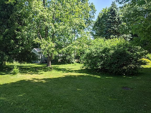 5th image of Bonnieview Drive