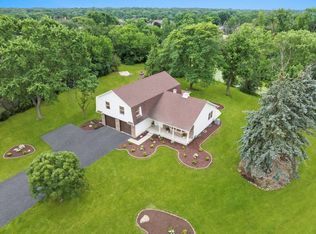 13456 W Red Coat Dr, Lemont, IL 60439