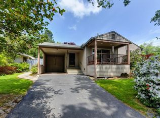 143 Brook Rd, Auburn, CA 95603