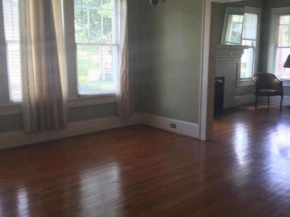 3rd image of 925 Charlotte Ave