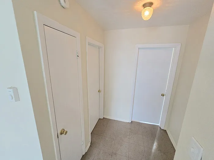 406 Bosley Ave #B — Photo 6