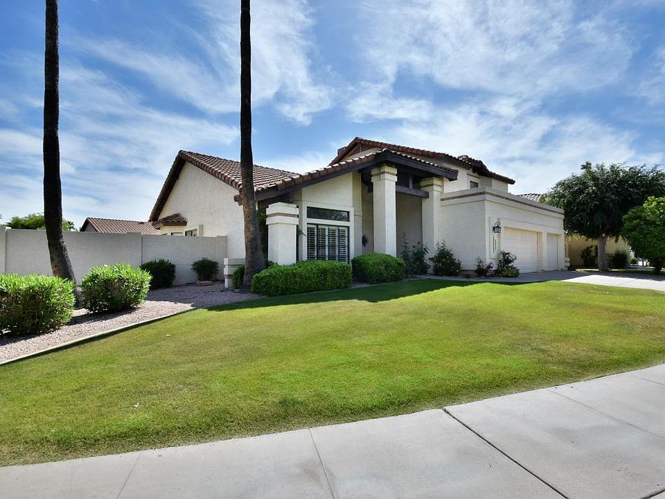 1st image of 1241 E Gary Cir