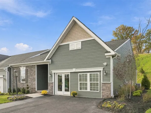 5137 S Pioneer Rd, Gibsonia, PA 15044