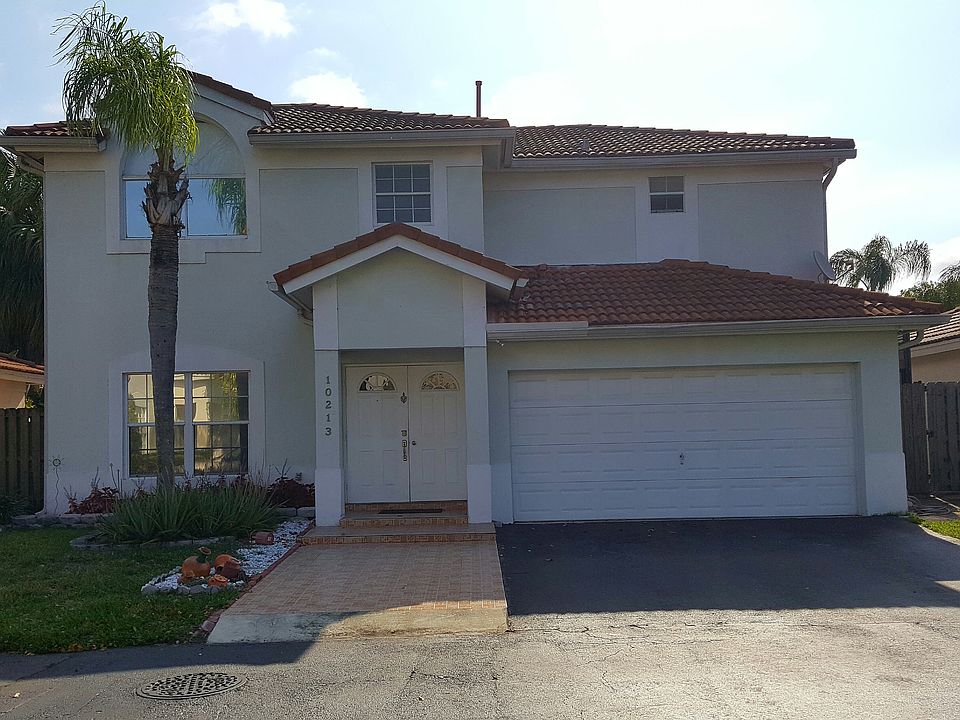 1st image of 10213 NW 57th St