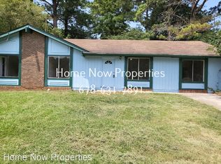 55 Old Post Rd, Jonesboro, GA 30238