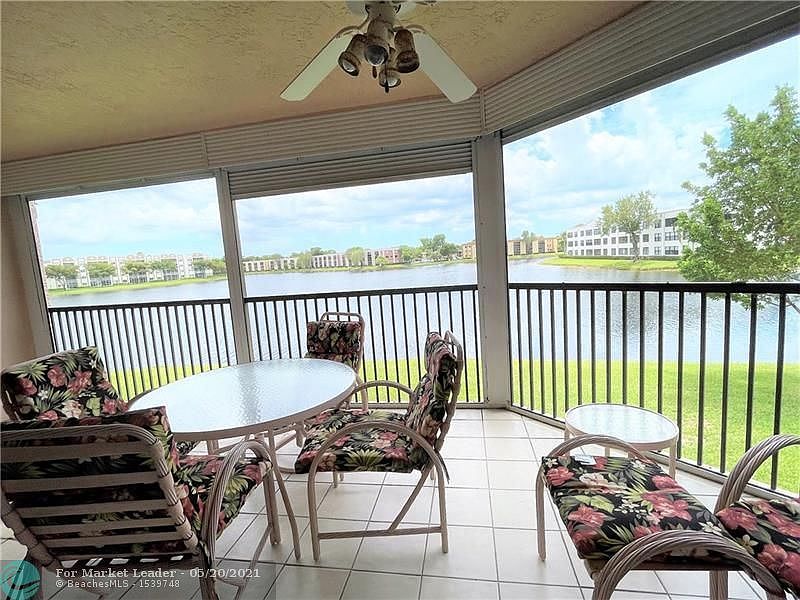 1st image of 7228 Fairfax Dr #203