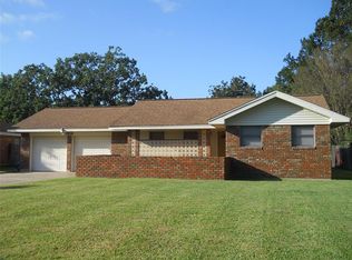 2014 16th Ave N, Texas City, TX 77590