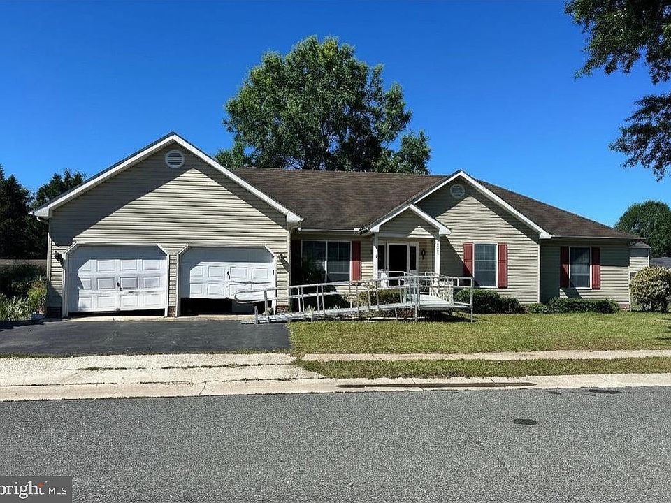 1st image of 29775 Wye Oak St