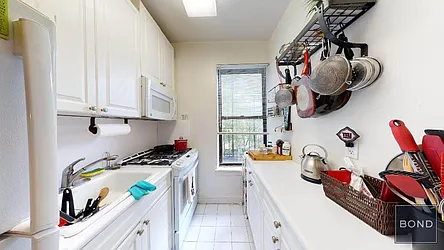 Rented by Bond New York