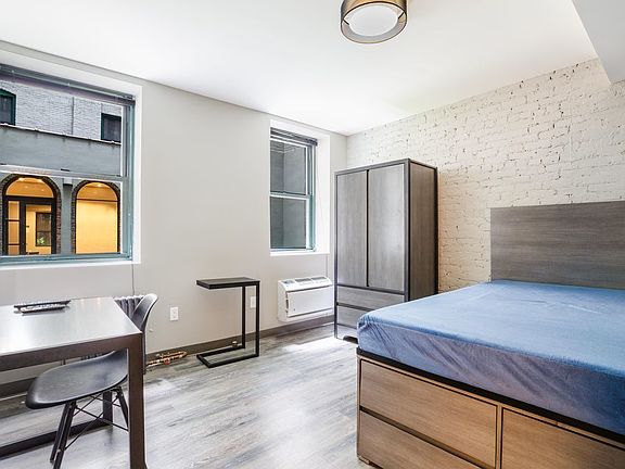 5th image of 15 E 11th St APT 7B