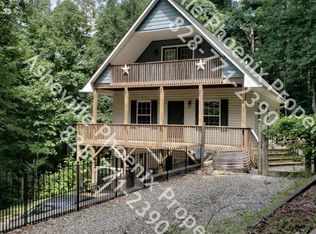 15 Shelton Branch Rd, Barnardsville, NC 28709