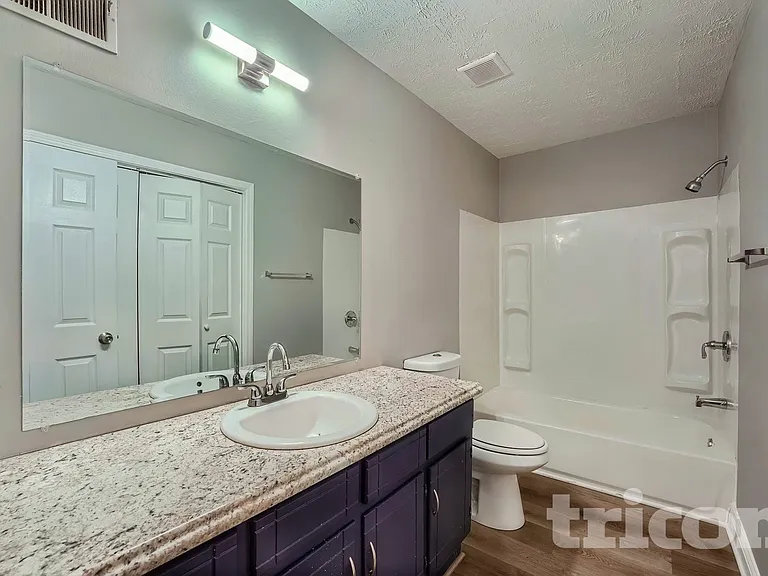 4305 Treeline Way — Photo 8
