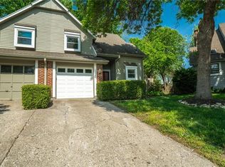 10026 W 86th St, Overland Park, KS 66212