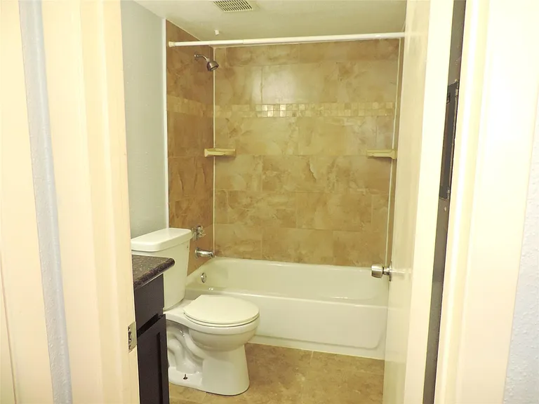 10555 Turtlewood Ct #2903 — Photo 13