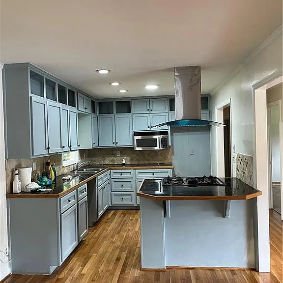 1432 Spring Valley Ln — Photo 5