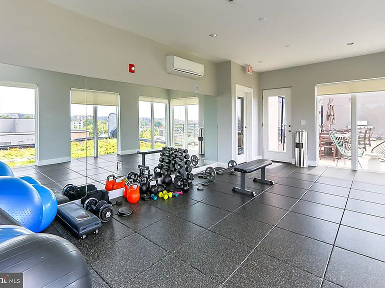 1111 Orren St NE #101 — Photo 34